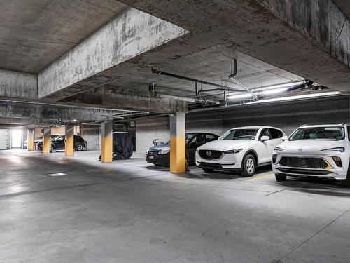 Garage - 25 Rue Des Manoirs, Charlemagne, QC - Indoor Photo Showing Garage