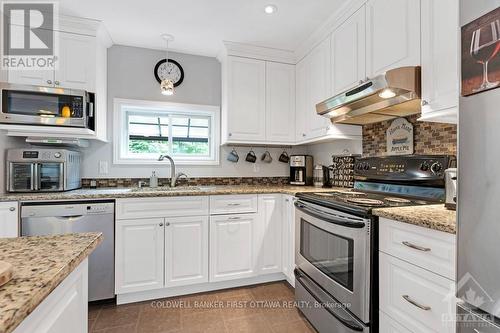 479 Drummond Concession 11 Road, Drummond/North Elmsley, ON - Indoor Photo Showing Kitchen