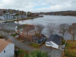 10 Lakeview Point Road  Dartmouth, NS B2Y 3H2