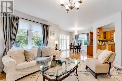 28 Mountain View Lane, Rideau Lakes, ON - Indoor Photo Showing Living Room