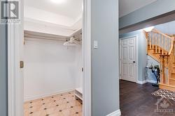 Foyer's walk-in closet - 