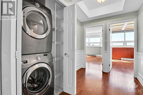 1480 Riverside Drive Unit#1504, Ottawa, ON - Indoor Photo Showing Laundry Room