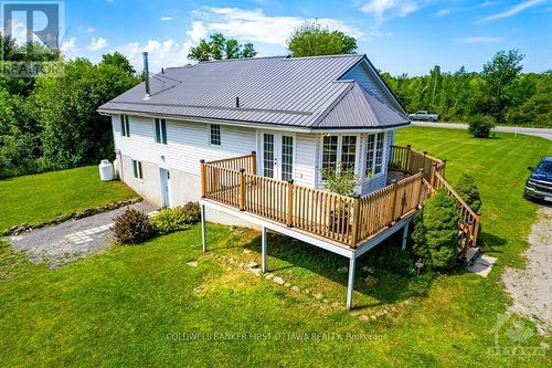 109 County Road 1 Road, Elizabethtown-Kitley (814 - Elizabethtown Kitley (Old K.) Twp), ON - Outdoor With Deck Patio Veranda