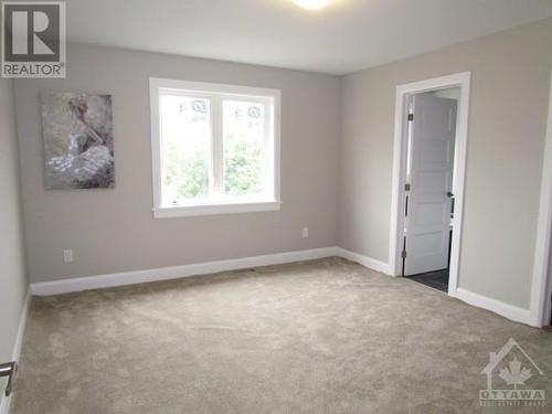 55 Cockburn Street, Ottawa, ON - Indoor Photo Showing Other Room