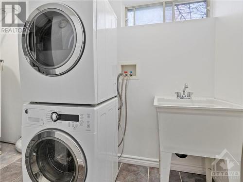 Laundry Rm - 1989 Naples Avenue, Ottawa, ON - Indoor Photo Showing Laundry Room