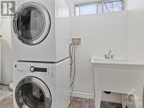 1989 Naples Avenue, Ottawa, ON - Indoor Photo Showing Laundry Room