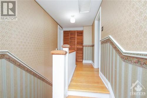 1335 Kitchener Avenue, Ottawa, ON - Indoor Photo Showing Other Room