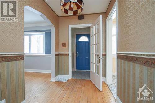 1335 Kitchener Avenue, Ottawa, ON - Indoor Photo Showing Other Room