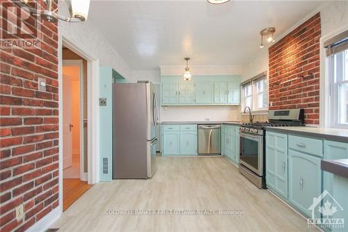 1335 Kitchener Avenue, Ottawa, ON - Indoor Photo Showing Kitchen