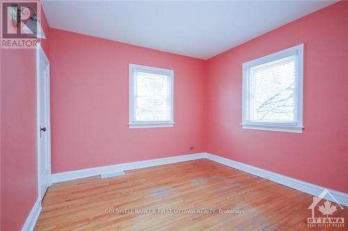 1335 Kitchener Avenue, Ottawa, ON - Indoor Photo Showing Other Room