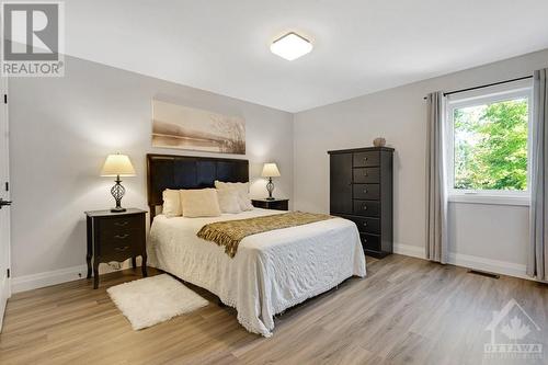 Second bedroom - 1074 Barrett Chute Road, Calabogie, ON - Indoor Photo Showing Bedroom