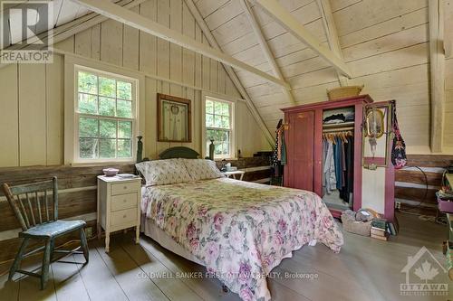 161 A Taggart Lane, Rideau Lakes, ON - Indoor Photo Showing Bedroom