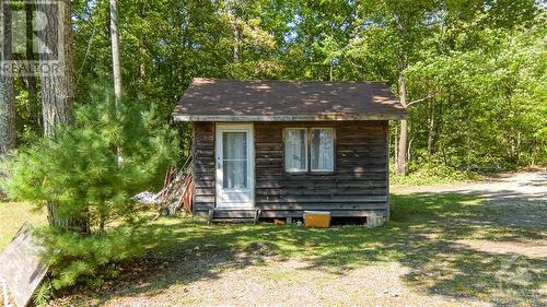 447 Hardwood Ridge Road, Lanark Highlands, ON - Outdoor