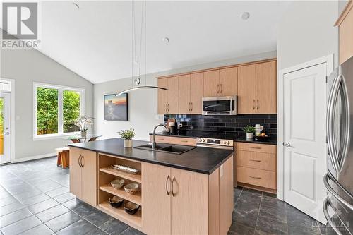 144 Tapadero Avenue, Stittsville, ON - Indoor Photo Showing Kitchen With Double Sink