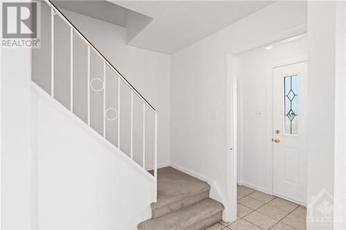 814 Baseline Road, Ottawa, ON - Indoor Photo Showing Other Room