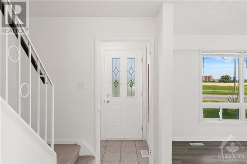 814 Baseline Road, Ottawa, ON - Indoor Photo Showing Other Room