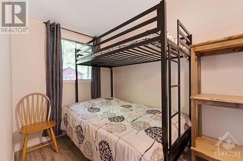 365 Hardwood Ridge Road, Lanark Highlands, ON - Indoor Photo Showing Bedroom