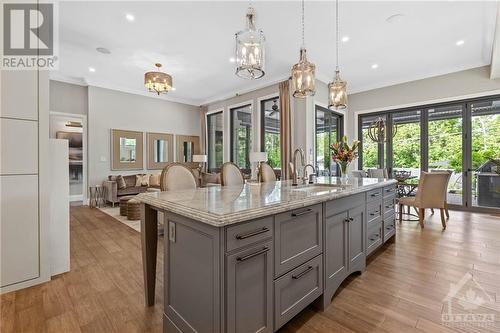 10 Leaver Avenue, Ottawa, ON - Indoor Photo Showing Other Room