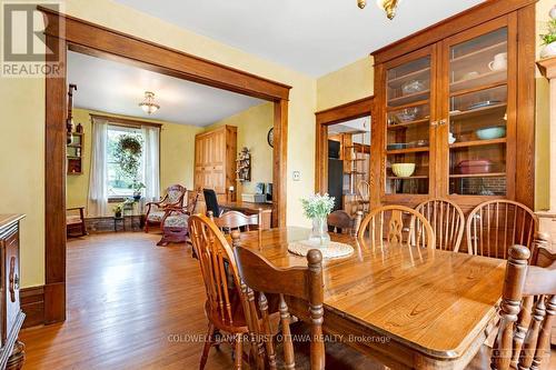 195 Montgomery Road, Drummond/North Elmsley, ON - Indoor Photo Showing Dining Room