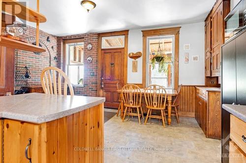 195 Montgomery Road, Drummond/North Elmsley, ON - Indoor Photo Showing Dining Room