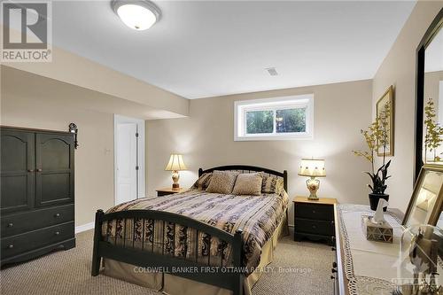 6068 James Bell Drive, Ottawa, ON - Indoor Photo Showing Bedroom