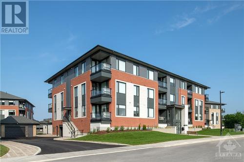 611 Wanaki Road Unit#103, Ottawa, ON - Outdoor With Facade