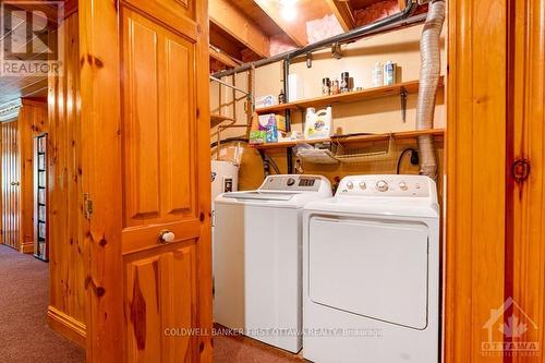 1102 Ebbs Bay Road, Drummond/North Elmsley, ON - Indoor Photo Showing Laundry Room