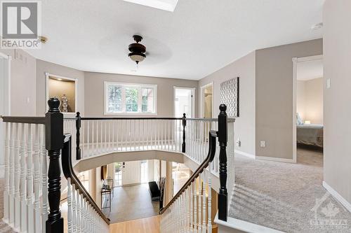 Regal staircase to second floor - 5525 Pettapiece Crescent, Manotick, ON - Indoor Photo Showing Other Room