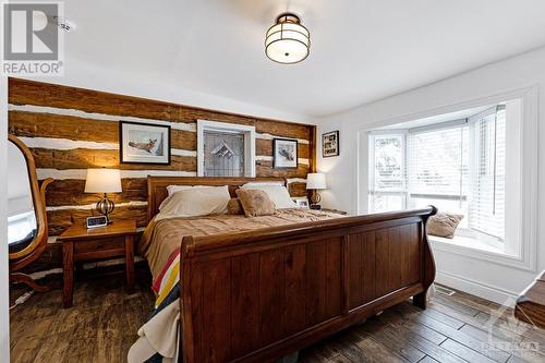 Main floor primary suite, double closet porcelain floor and bay window - 2344 Mclachlin Road, Beckwith (910 - Beckwith Twp), ON - Indoor Photo Showing Bedroom