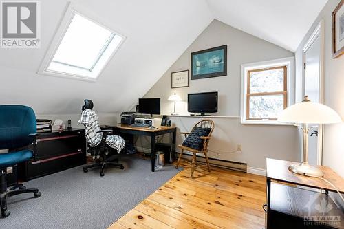 Second floor second bedroom, currently used as office - 2344 Mclachlin Road, Beckwith (910 - Beckwith Twp), ON - Indoor Photo Showing Office