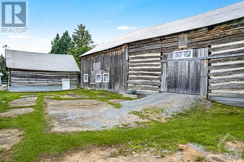 Big barn - 2344 Mclachlin Road, Beckwith (910 - Beckwith Twp), ON - Outdoor