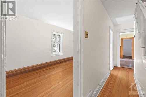 66 Bell Street, Ottawa, ON - Indoor Photo Showing Other Room