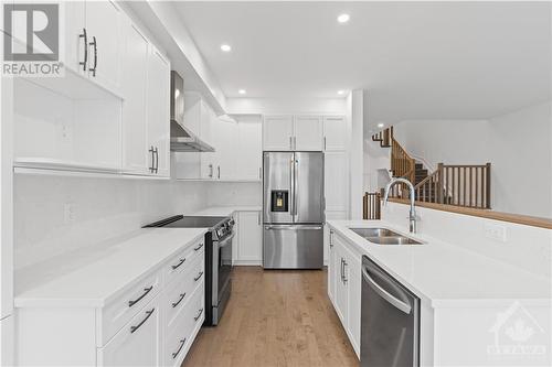 519 Corretto Place, Ottawa, ON - Indoor Photo Showing Kitchen With Double Sink With Upgraded Kitchen