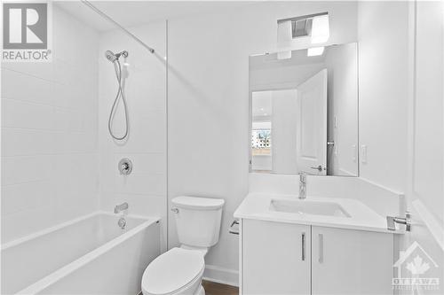 3000 Tawadina Road Unit#204, Ottawa, ON - Indoor Photo Showing Bathroom