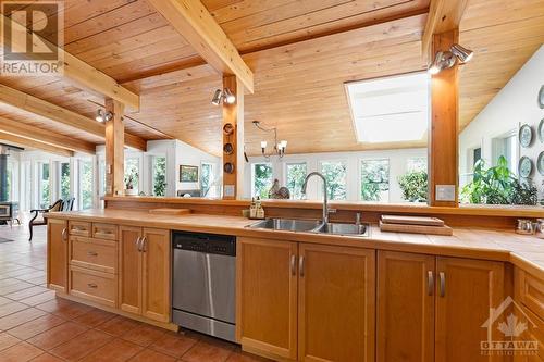 Kitchen open to dining area and Great Room - 150 Dewolfe Street, Ottawa, ON - Indoor Photo Showing Kitchen With Double Sink