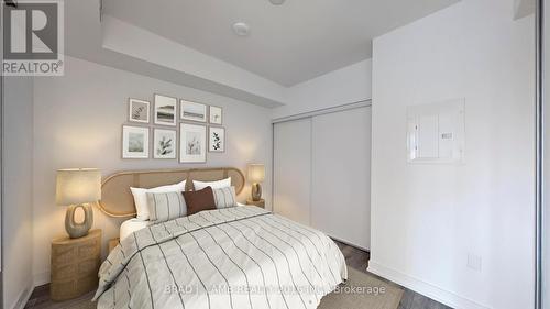 404 - 117 Broadway Avenue, Toronto, ON - Indoor Photo Showing Bedroom