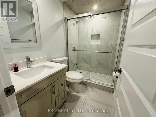 79 Barkerville Drive, Whitby, ON - Indoor Photo Showing Bathroom