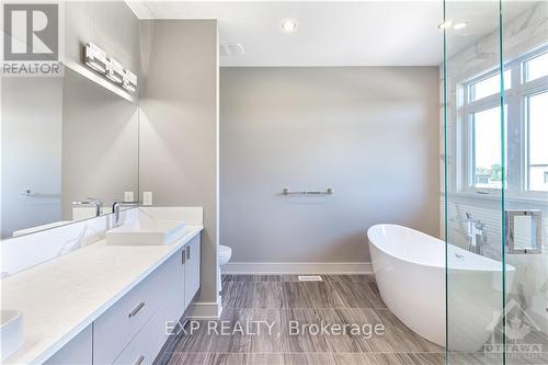 2315 Kilchurn Terrace, Ottawa, ON - Indoor Photo Showing Bathroom