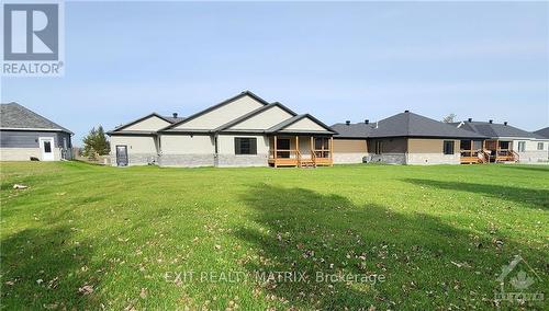 5 Whitetail Avenue, South Stormont, ON - Outdoor With Deck Patio Veranda