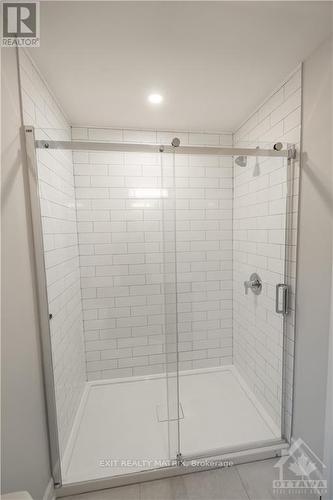 5 Whitetail Avenue, South Stormont, ON - Indoor Photo Showing Bathroom