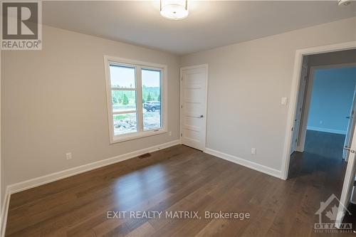 5 Whitetail Avenue, South Stormont, ON - Indoor Photo Showing Other Room