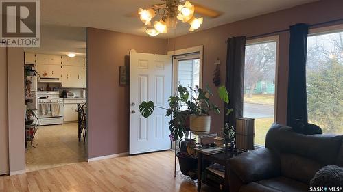 61 6Th Street Se, Preeceville, SK - Indoor