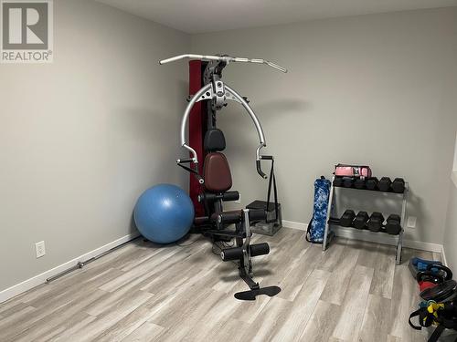 7116 Lakeridge Drive, Vernon, BC - Indoor Photo Showing Gym Room