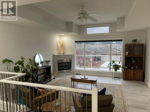 7116 Lakeridge Drive, Vernon, BC - Indoor Photo Showing Living Room With Fireplace