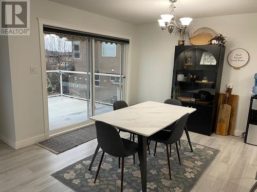 7116 Lakeridge Drive, Vernon, BC - Indoor Photo Showing Dining Room