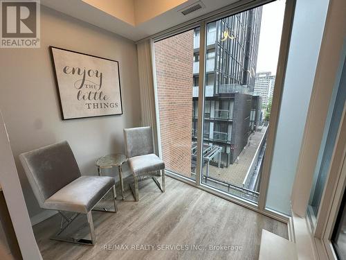 408 - 17 Dundonald Street, Toronto, ON -  Photo Showing Other Room