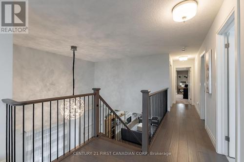 2142 Wateroak Drive, London, ON - Indoor Photo Showing Other Room