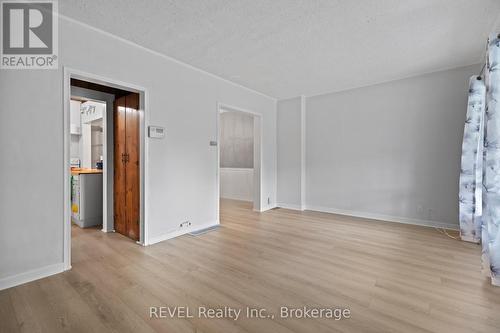 273 Dufferin Street, Fort Erie, ON - Indoor Photo Showing Other Room