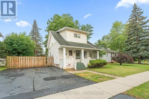 273 Dufferin Street, Fort Erie, ON - Outdoor With Deck Patio Veranda With Facade