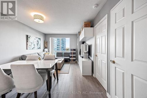 1813 - 1 Lee Centre Drive, Toronto, ON - Indoor